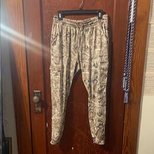 Women's Camouflage Cargo Pants